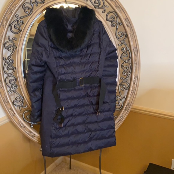❤️ Authentic Burberry Puffer Coat with Detachable Hood, - Picture 3 of 13